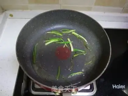Make Frozen gravy sauce step 2