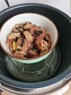 Make Soybeans evaporated ribs step 3