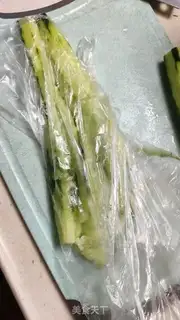 Make cucumber with eggs step 2