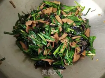 Make Vegetable spring rolls step 11