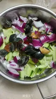 Make cucumber with eggs step 4