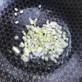 Make Tea and oil and cabbage step 3