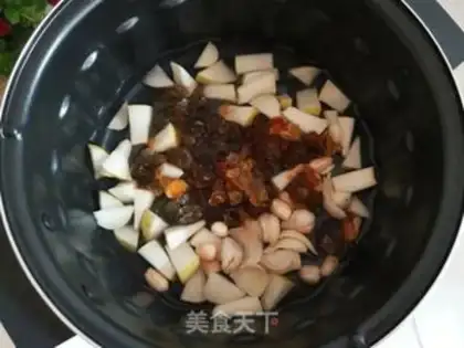 Make Peach glue pear soup step 5