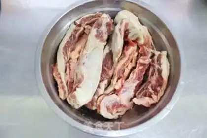 Make Tomato soup beef pan step 0