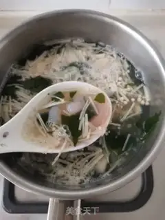 Make The ginseng shrimp dress with soup step 5