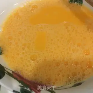 Make Eggs fried shrimp step 3