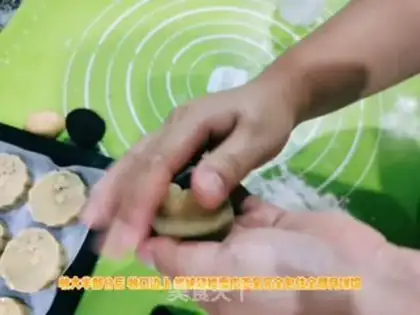Make Mooncake step 8