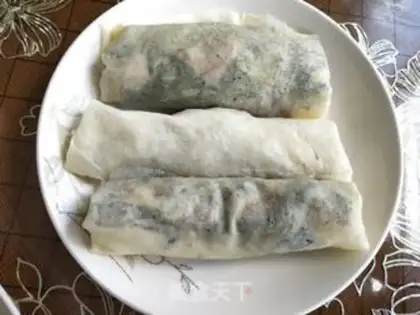Make Vegetable spring rolls step 18