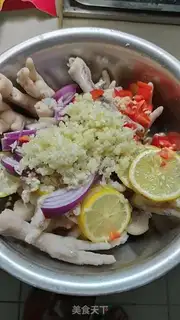Make Thai juice with chicken claws step 6