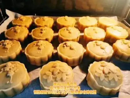 Make Mooncake step 11