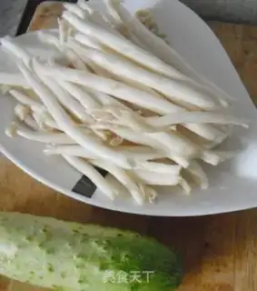 Make A melon of fried mushrooms step 0