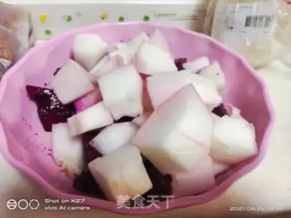 Make Wearing fruit and cereal step 1