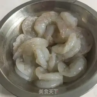 Make Shrimp and sweet peas step 0