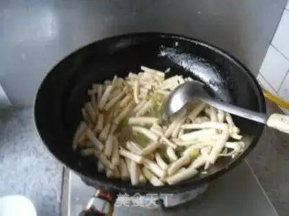Make A melon of fried mushrooms step 5