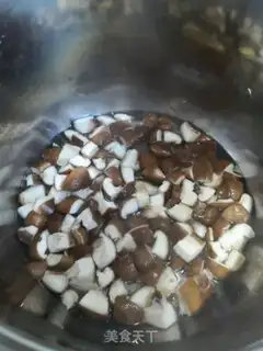 Make Spades for mushrooms step 3