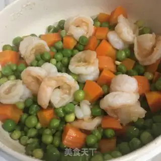 Make Shrimp and sweet peas step 4