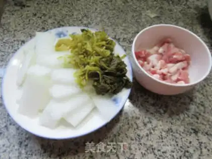 Make Soup of pickles step 0