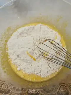 Make A yellow-haired moon cake step 7