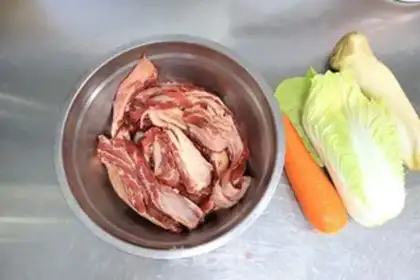 Make Spicy beef pan step 0