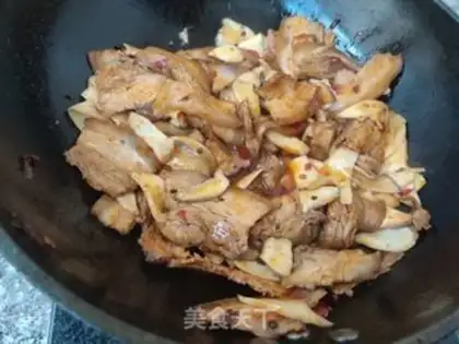 Make Five bouquets of apricot mushroom step 6