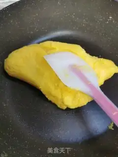Make A yellow-haired moon cake step 12