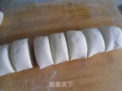 Make Olive oil rolls step 5