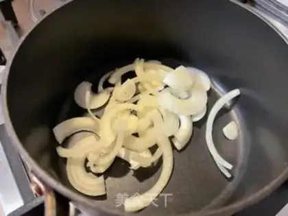 Make Swimming onions and pork chops step 4