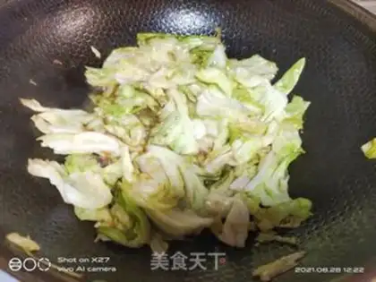 Make Tomato beef bun noodles step 6
