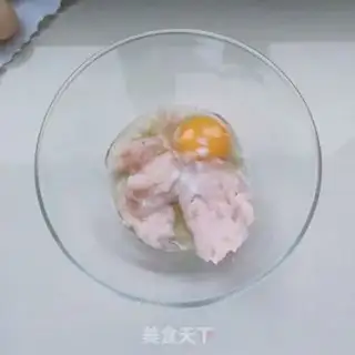 Make Shrimp roller eggs step 2