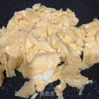 Make Eggs and curry step 2