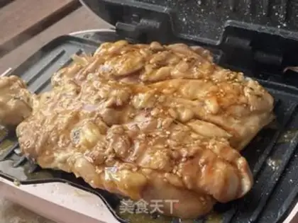 Make Take care of the delicious and juicy chicken at home step 4