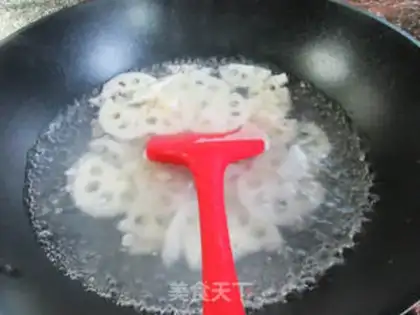 Make Froggy sauce, fragrance step 1