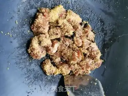 Make Little bean evaporated ribs step 3