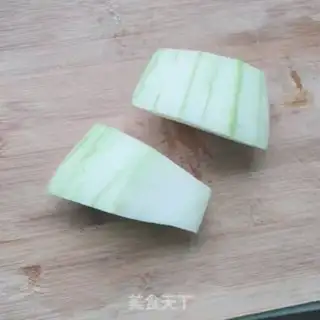 Make Shrimp peeled melons step 0
