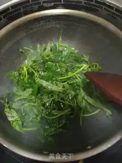 Make Fried potato leaves step 2