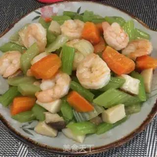 Make Shrimp is three colors step 9