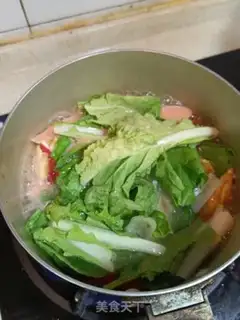 Make Soy sauce and egg soup step 4