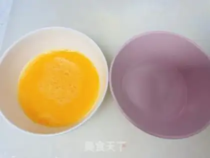 Make Autumn steamed eggs step 2