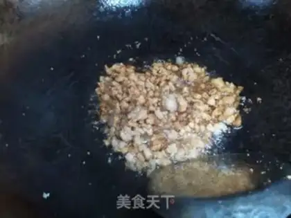 Make A meat powder fan step 2
