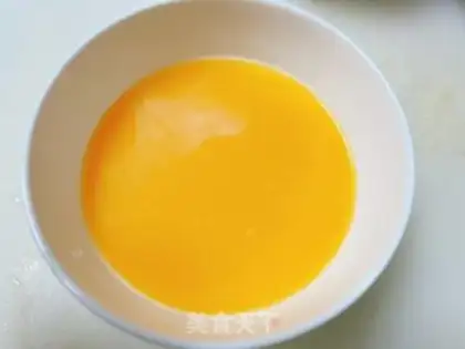 Make Autumn steamed eggs step 4