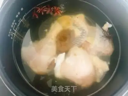 Make Chicken legs and mashed potatoes step 0