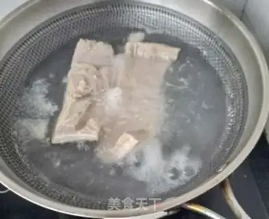 Make The moth returns the pot step 2