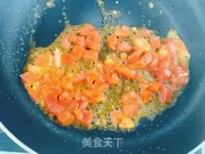 Make Tomato juice noodles step 1