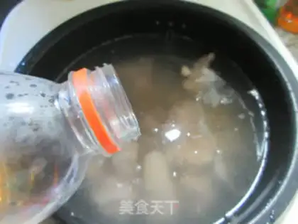 Make Bones and rice congee step 3