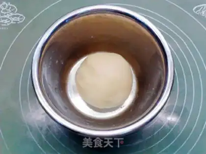 Make A wide-range duck sausage roll step 7