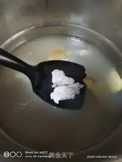 Make Pork soup step 1