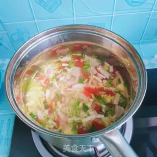Make Tofu noodles and vegetable soup step 12