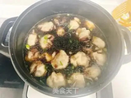 Make Sour soup dumplings step 4