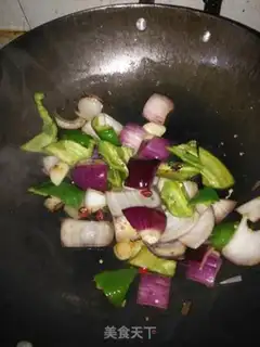 Make White mushroom fried eggs step 6