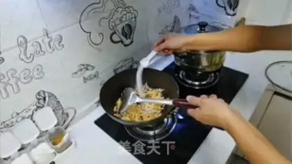 Make Sour sauce and potatoes step 5